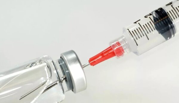 Правильный забор лекарства без воздуха